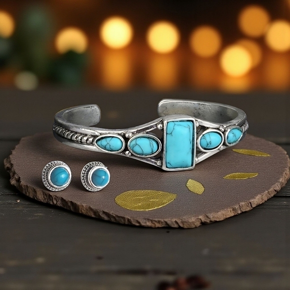 Boho Chic Antique Silver & Turquoise Stone Cuff Bracelet and Earrings Set 🌿 - Picture 10 of 13